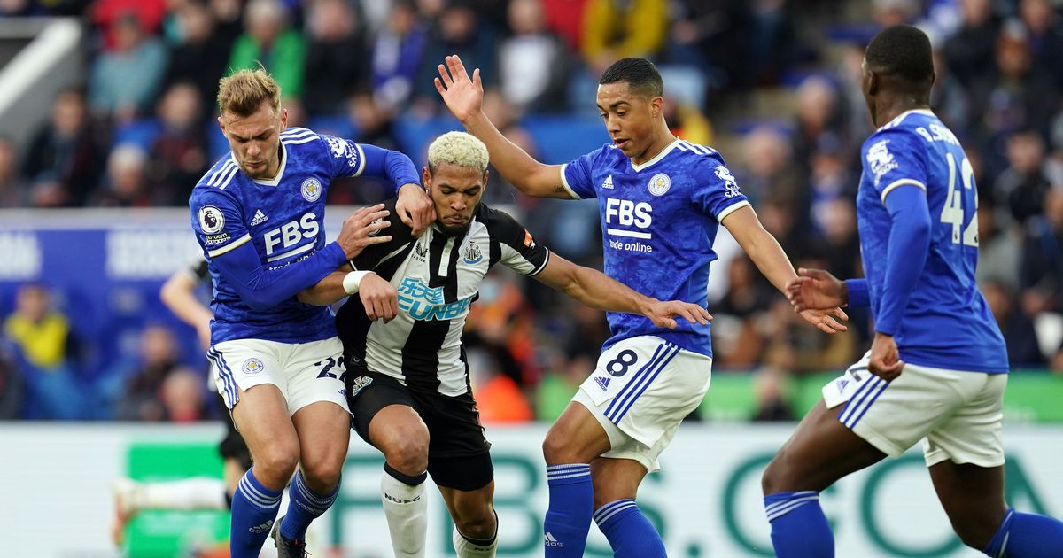 Newcastle – Leicester les compos avec St Maximin, Mendy, Lookman titulaires