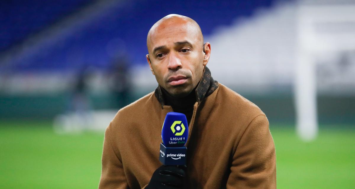 1200 L thierry henry prend une gifle d un fan et s agace