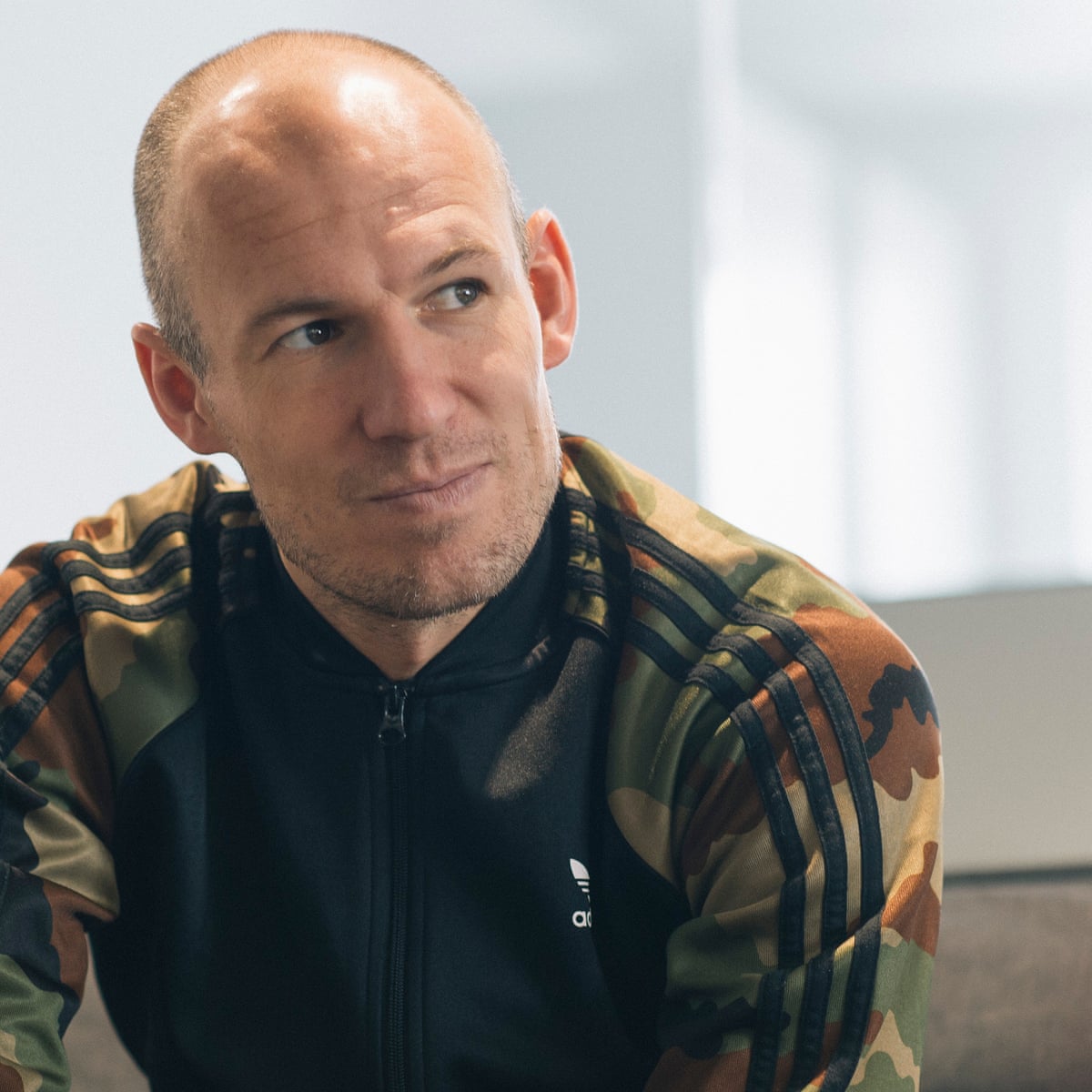 « J’aime juste rester en forme »,la reconversion réussie d’Arjen Robben dans sa nouvelle discipline
