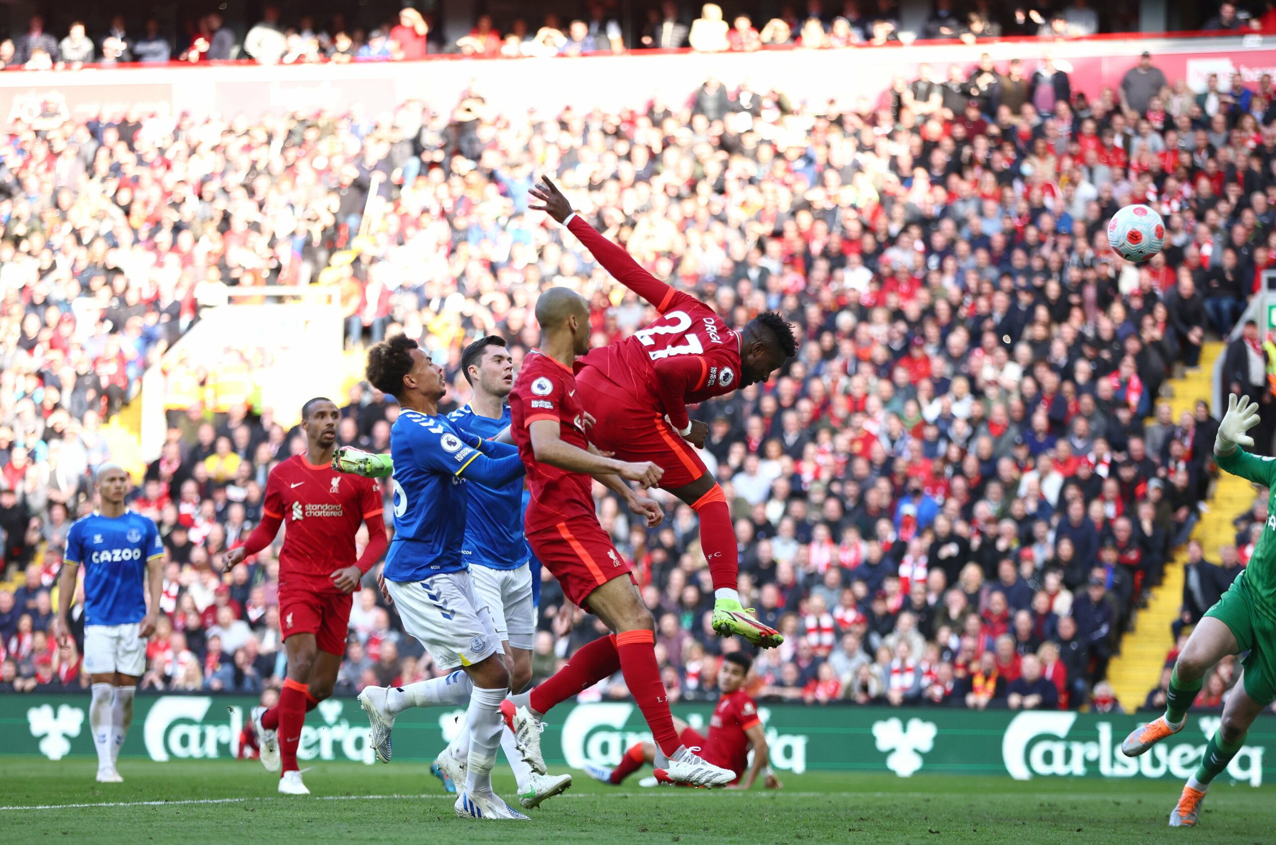 Premier League : Liverpool s’offre le derby de la Mersey et répond à Manchester City