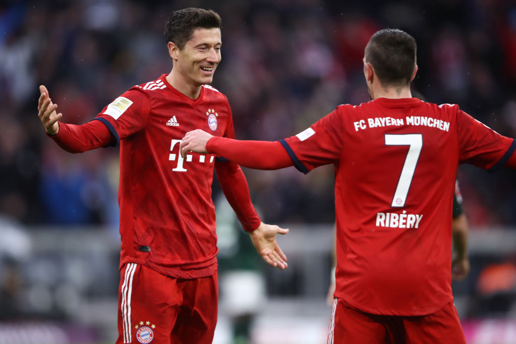 Mercato: Lewandowski reçoit des conseils de Franck Ribéry pour son avenir !