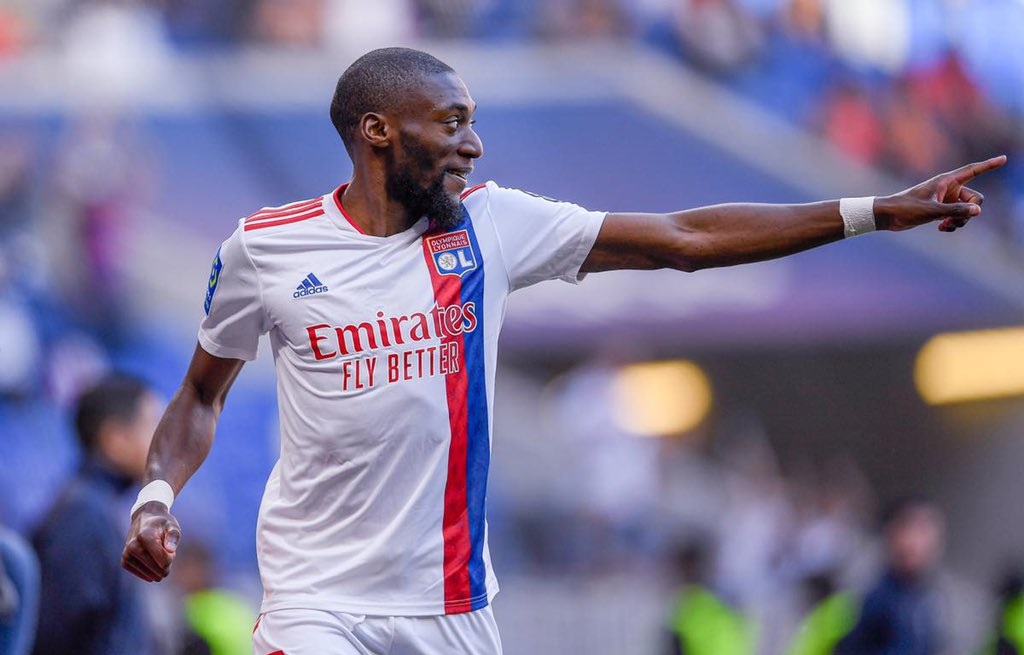 Karl Toko-Ekambi fait le break, l’OL reprend ses distances avec Montpellier (vidéo)