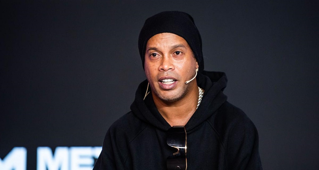 Ronaldinho encense une star de l’AC Milan : « Il est l’un des meilleurs actuellement »