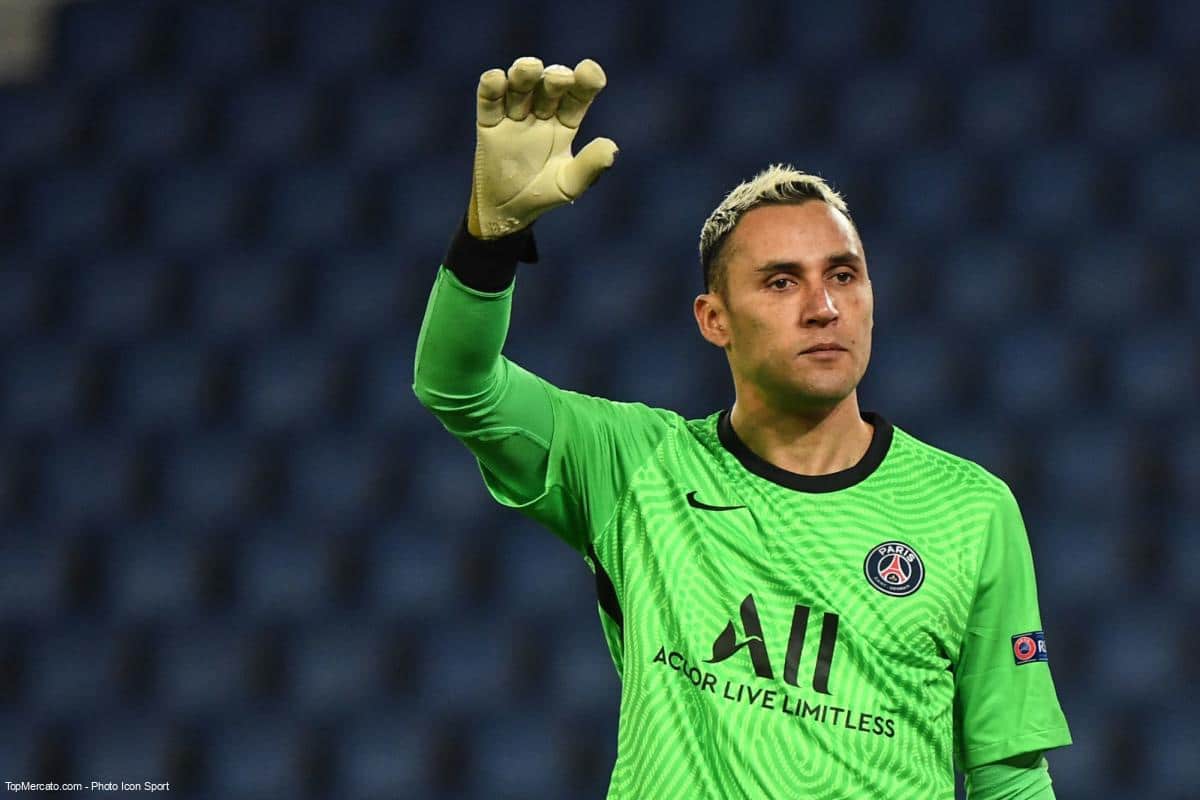 West Ham ou Naples ? Keylor Navas a enfin décidé