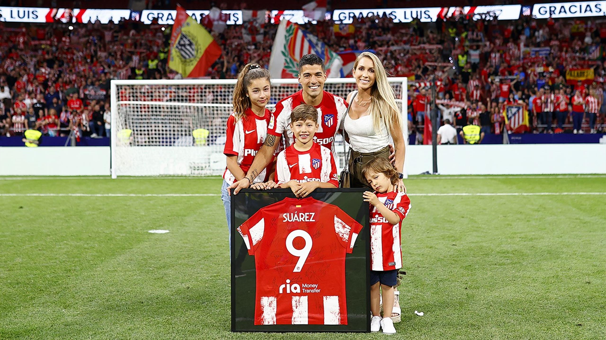 Luis Suarez fait des adieux émouvants aux fans