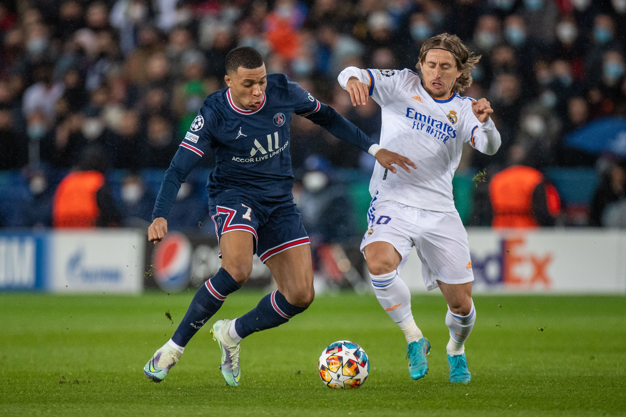 Real Madrid : Luka Modric s’en prend à Mbappé après la prolongation avec le PSG