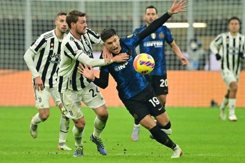 Au terme d’un match épique, l’Inter bat la Juve et remporte la Coupe d’Italie