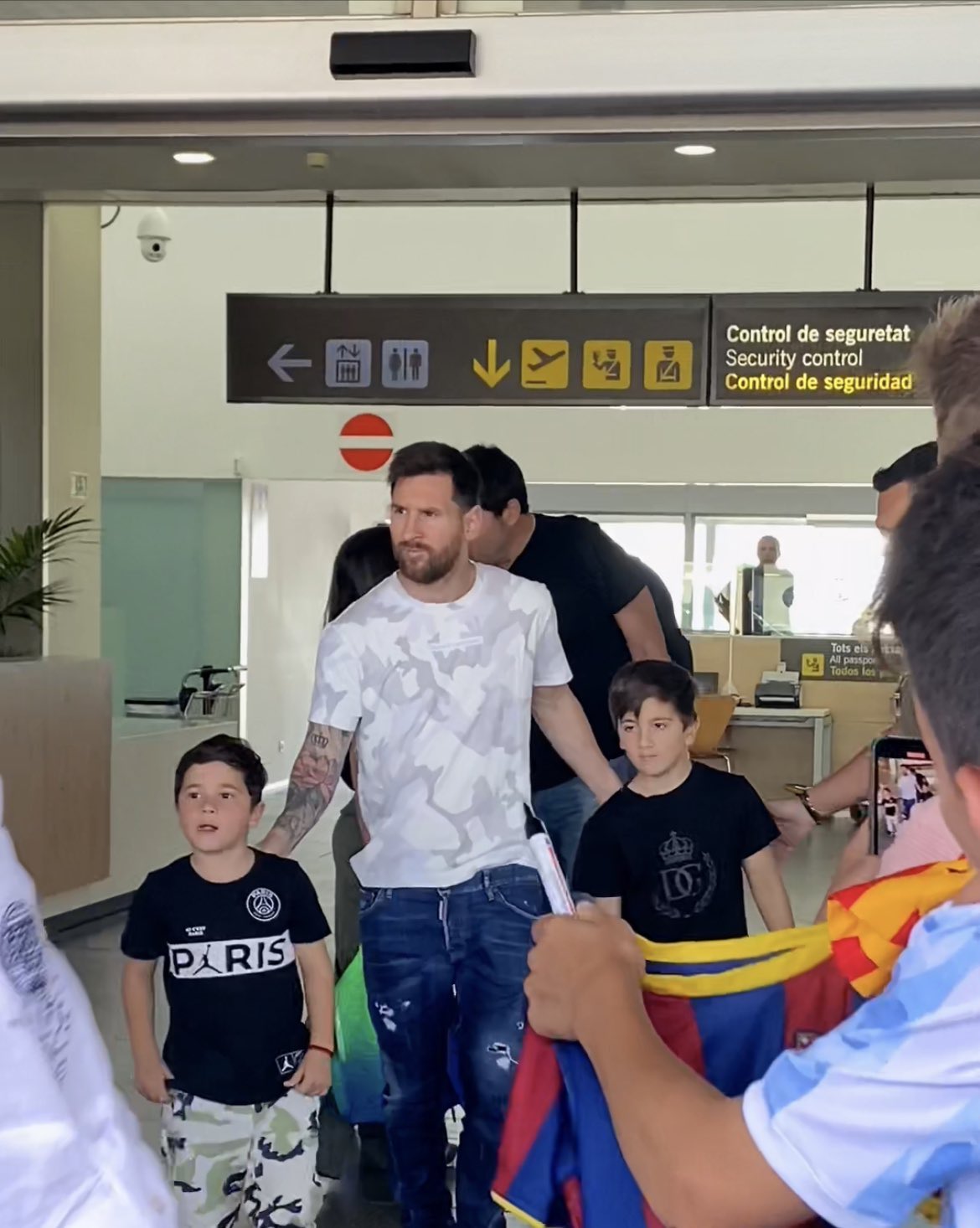 PSG : Lionel Messi est rentré à Barcelone