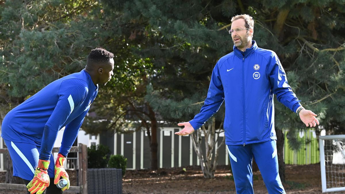 Chelsea : Le joli message d’Edouard Mendy à Petr Cech