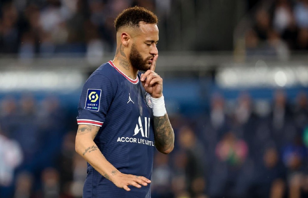 PSG : Le clan Neymar sort du silence après les rumeurs