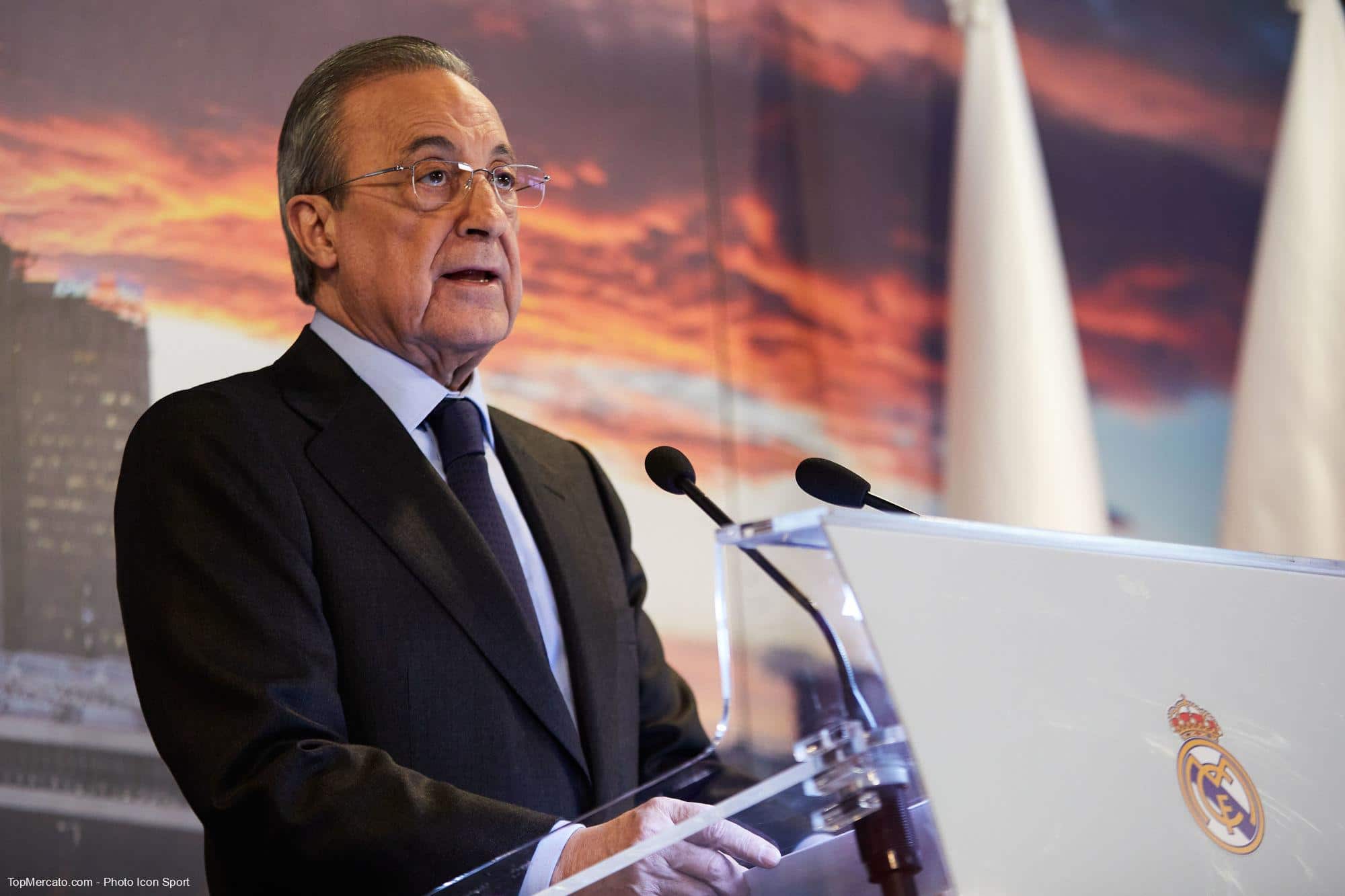 Real Madrid : Florentino Perez face à un terrible casse tête en plein mercato