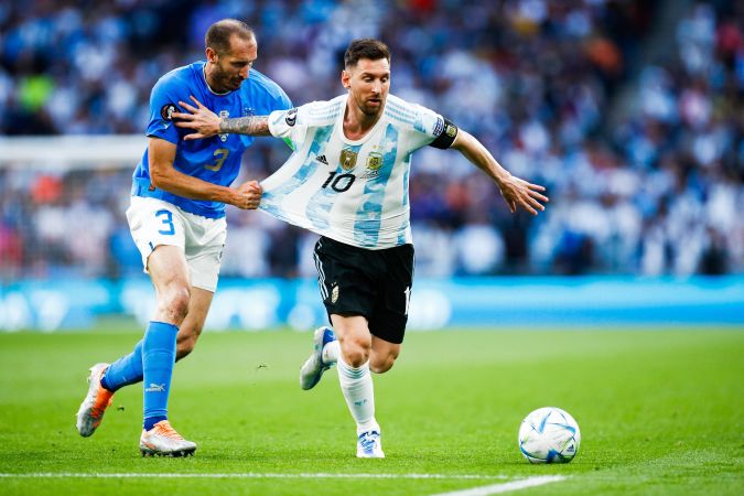 Performance de Messi face à l’Italie : La réaction de Nabil Djellit