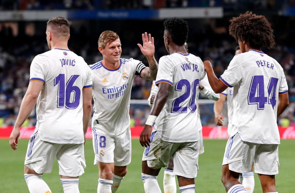 OFFICIEL : Un flop du Real Madrid quitte le club