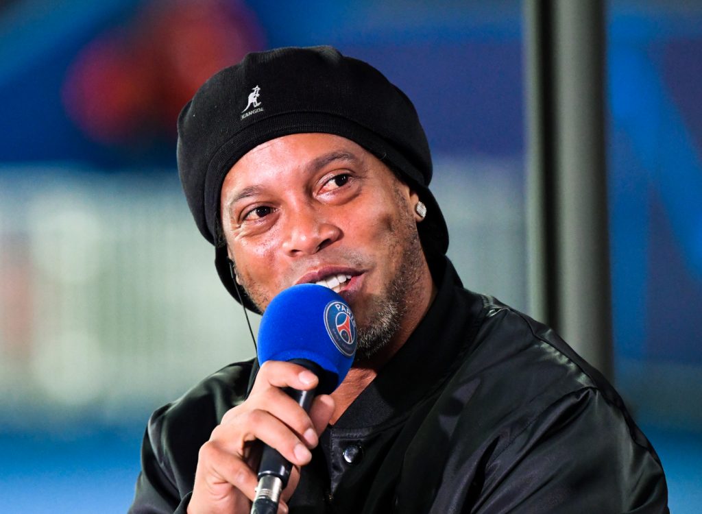 Ronaldinho oublie la MNM, Haaland et Cr7 : « Ce sont les attaquants que j’aime suivre actuellement »