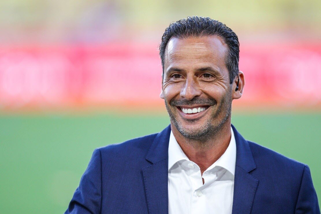 Ludovic Giuly encense : « Techniquement, je n’ai jamais vu un joueur au-dessus de lui »