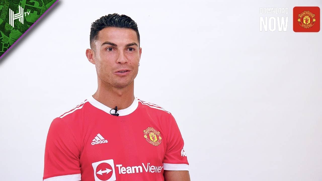 Man United : Cristiano Ronaldo sort du silence et fait une annonce importante