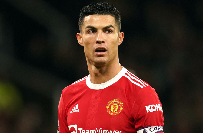 Man Utd: Une prime « à sept chiffres », la presse britannique accuse Ronaldo