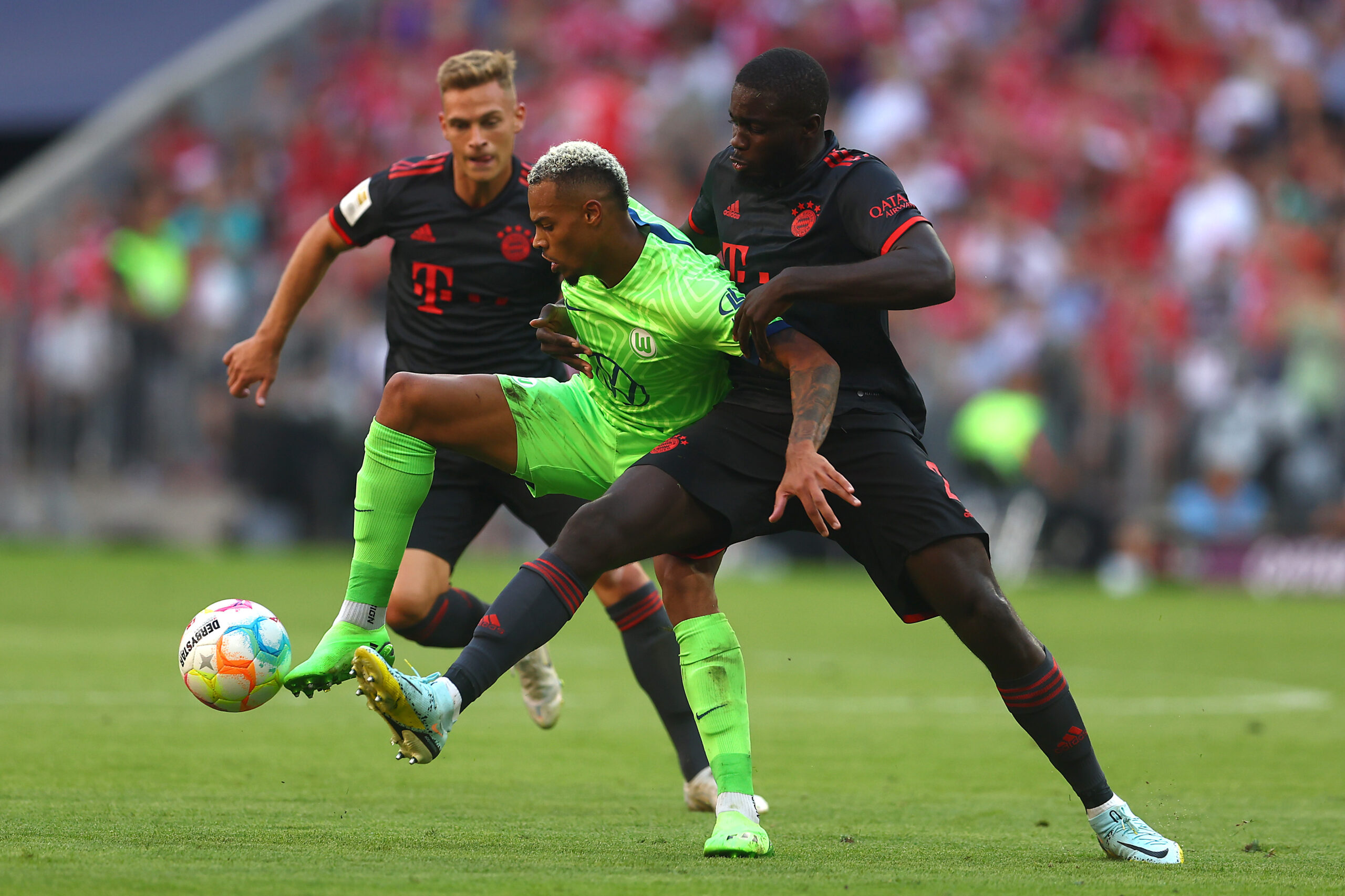 Sadio Mané frustré, le Bayern domine Wolfsburg et reprend les commandes