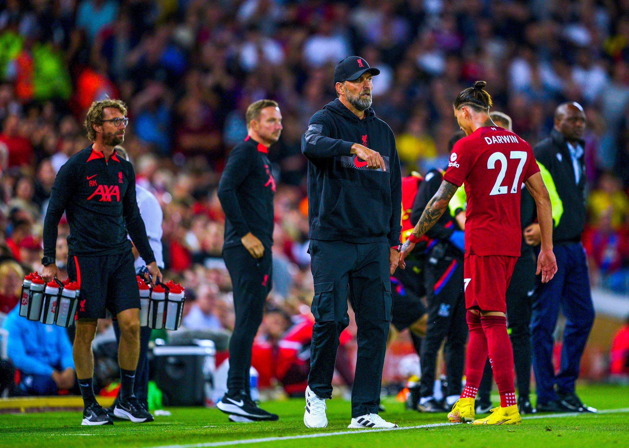 « Ce n’est absolument pas ce que l’on veut voir », Klopp fustige Nuñez après son expulsion