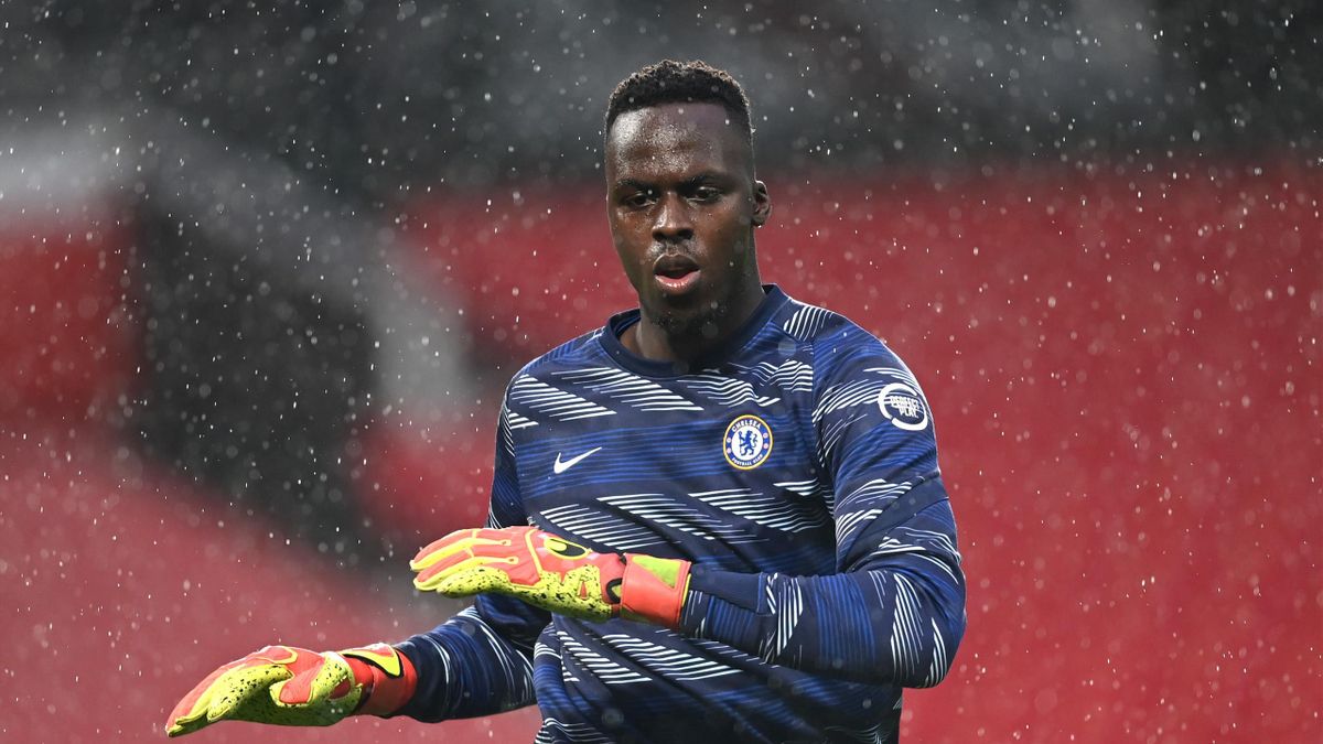 Avec sourire, Edouard Mendy désigne le meilleur gardien africain actuel : «C’est lui !»