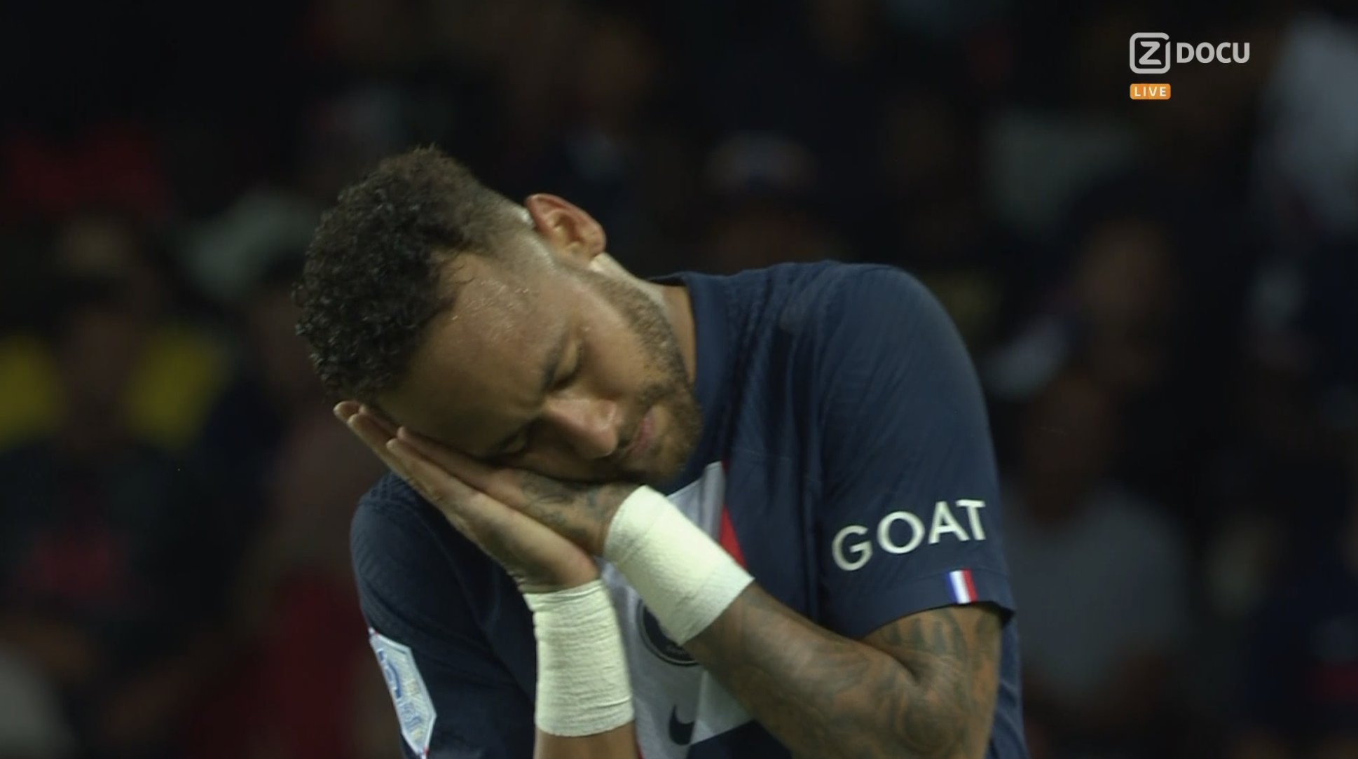 Dans la forme de sa vie, Neymar voit double et met le PSG à l’abri (VIDEO)