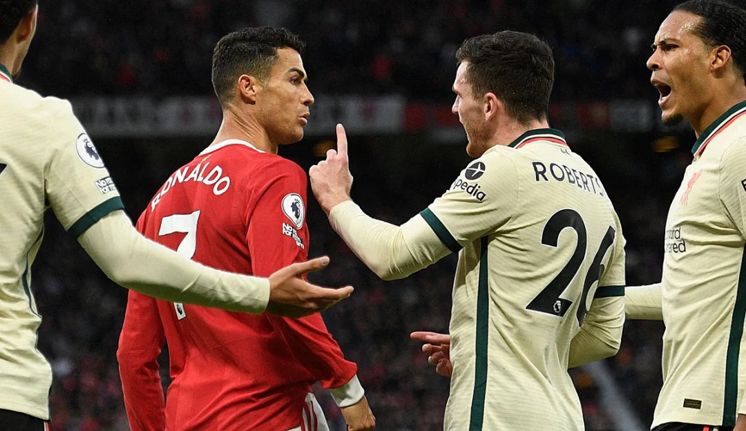 Cristiano et Fabinho sur le banc, les compos officielles de Man United v Liverpool