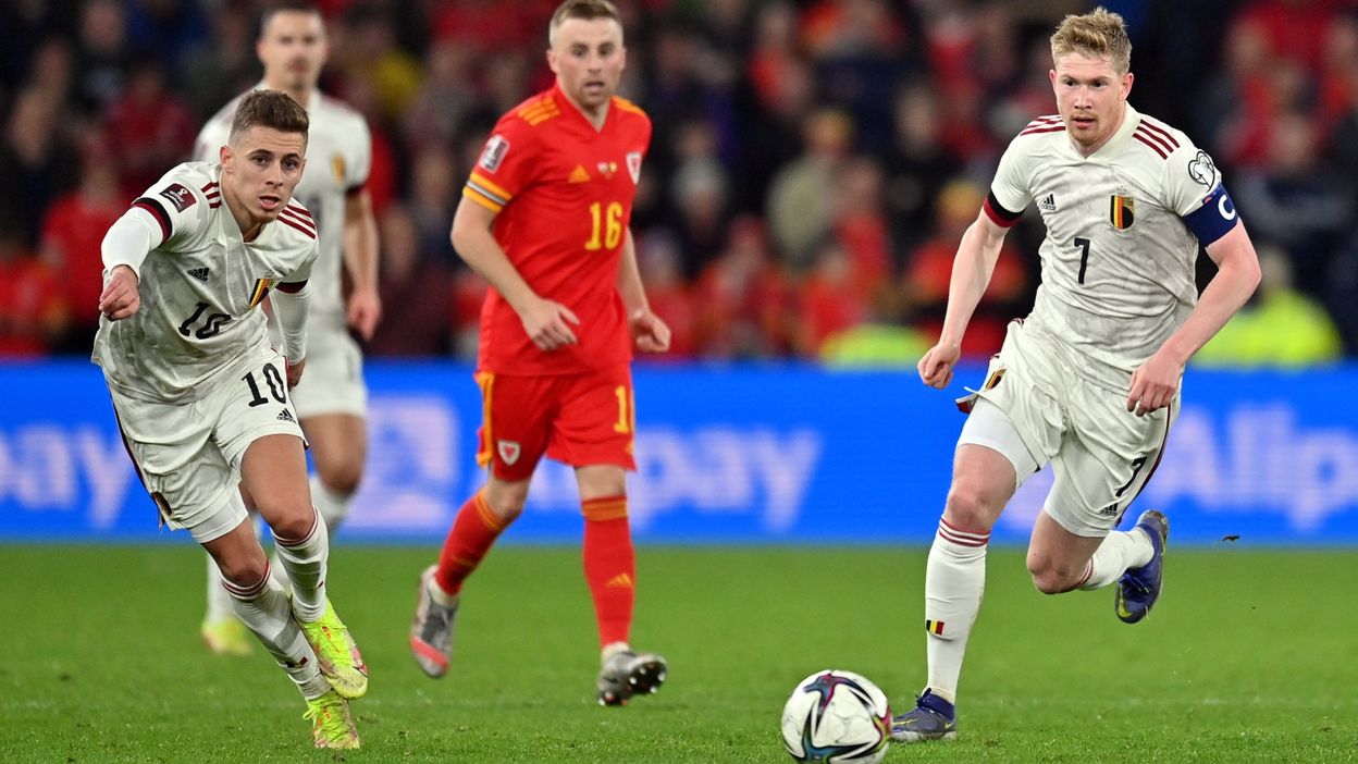Belgique v Pays de Galle : Les compos officielles avec De Bruyne et Hazard, Bale remplaçant