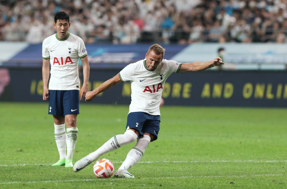 « Retirez Harry Kane des coups francs! »: Les fans des Spurs choisissent le nouveau tireur