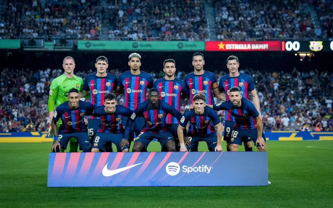 Le maillot extérieur polémique du Barça pour la saison prochaine a fuité (photos)