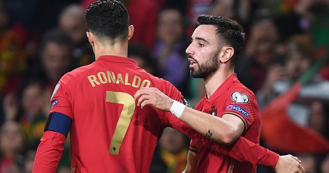 Bruno Fernandes vole au secours de Cristiano Ronaldo après son match moyen face à l’Espagne