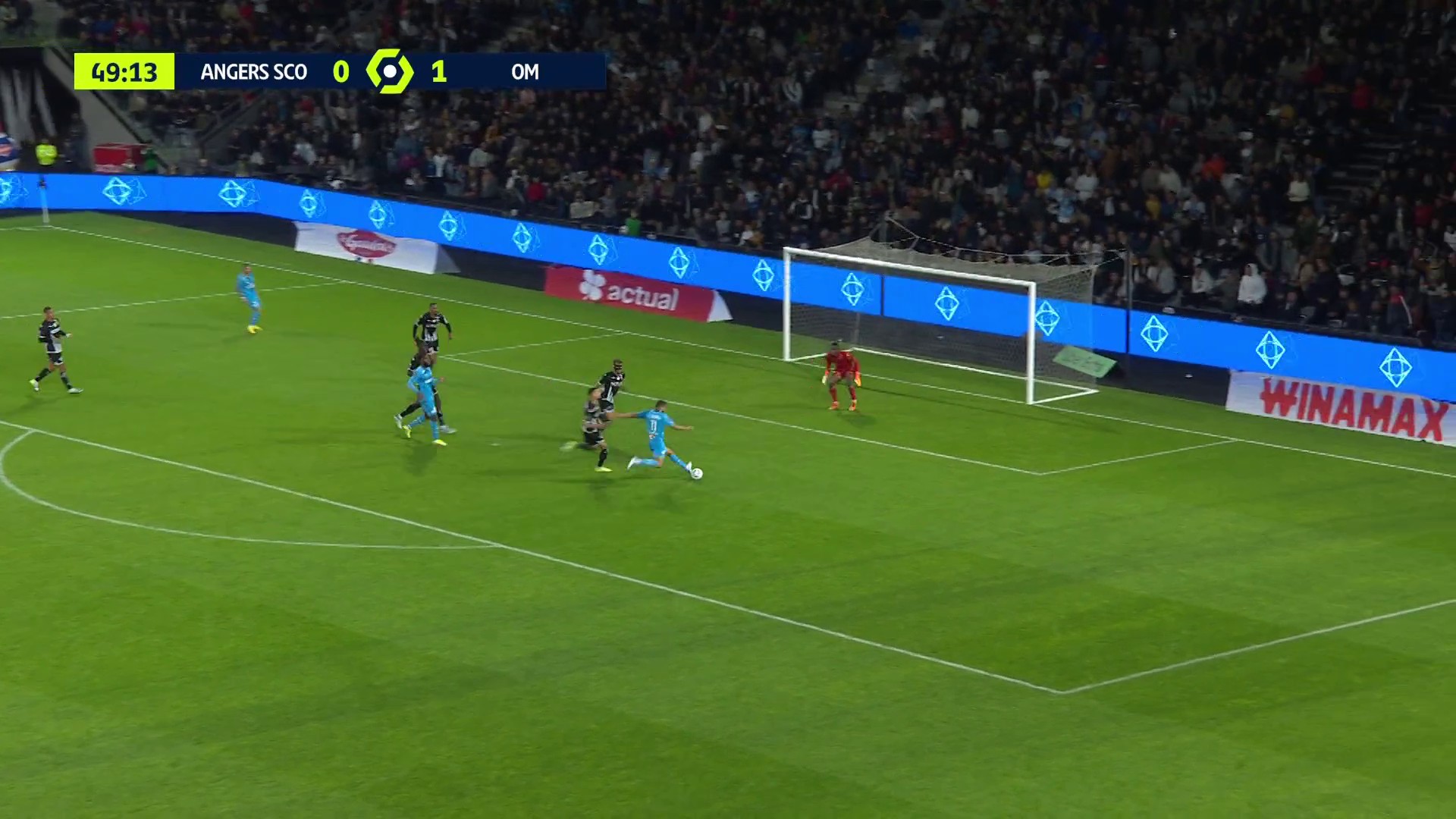 Jonathan Clauss à la passe, Luis Suarez double la mise pour l’OM contre Angers (VIDEO)
