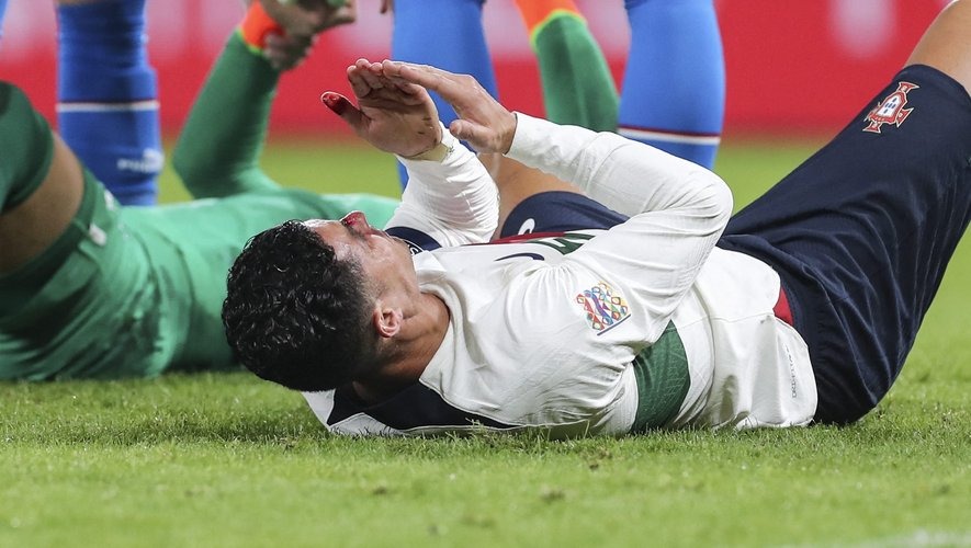 Portugal : Ronaldo avec un visage complètement tuméfié à l’entrainement après le choc (PHOTOS)