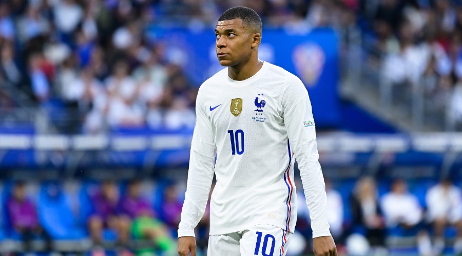 Equipe de France: Kylian Mbappé prend encore très cher