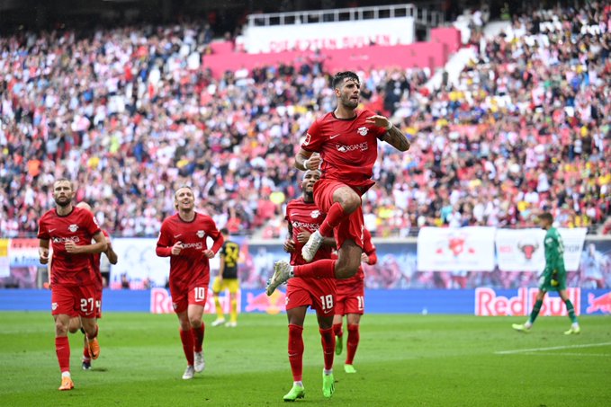 Bundesliga : Une belle équipe du RB Leipzig domine Dortmund