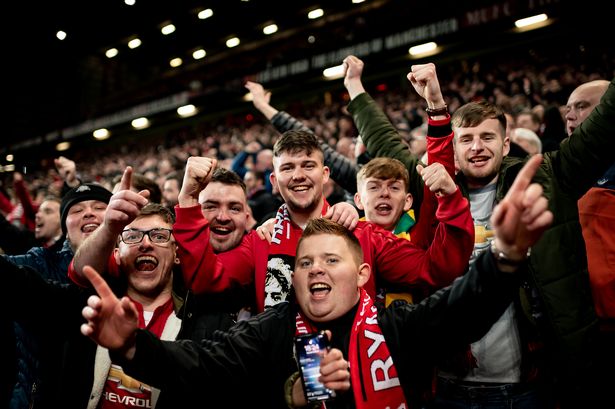 Un joueur de Manchester United forfait pour le derby, les fans se réjouissent : « C’est une bonne nouvelle »