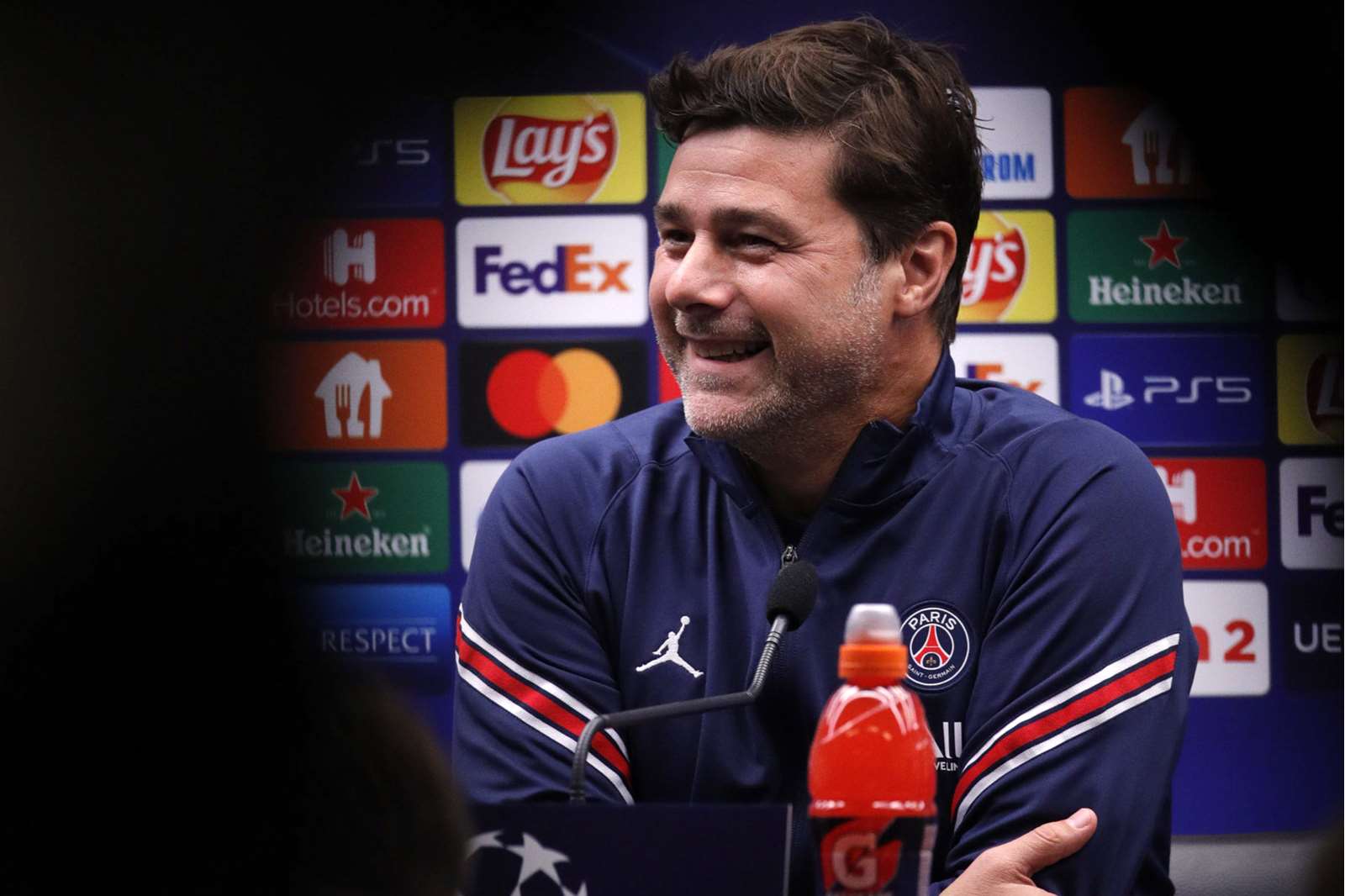 Humilié par le Barça de Lewandowski en Liga, ce club veut signer Mauricio Pochettino