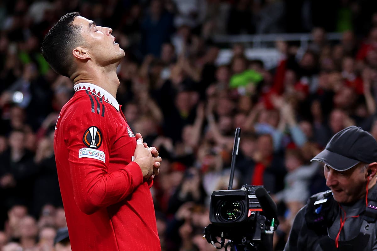 En pleine tempête à United, Ronaldo reçoit enfin un message qui pourrait tout relancer