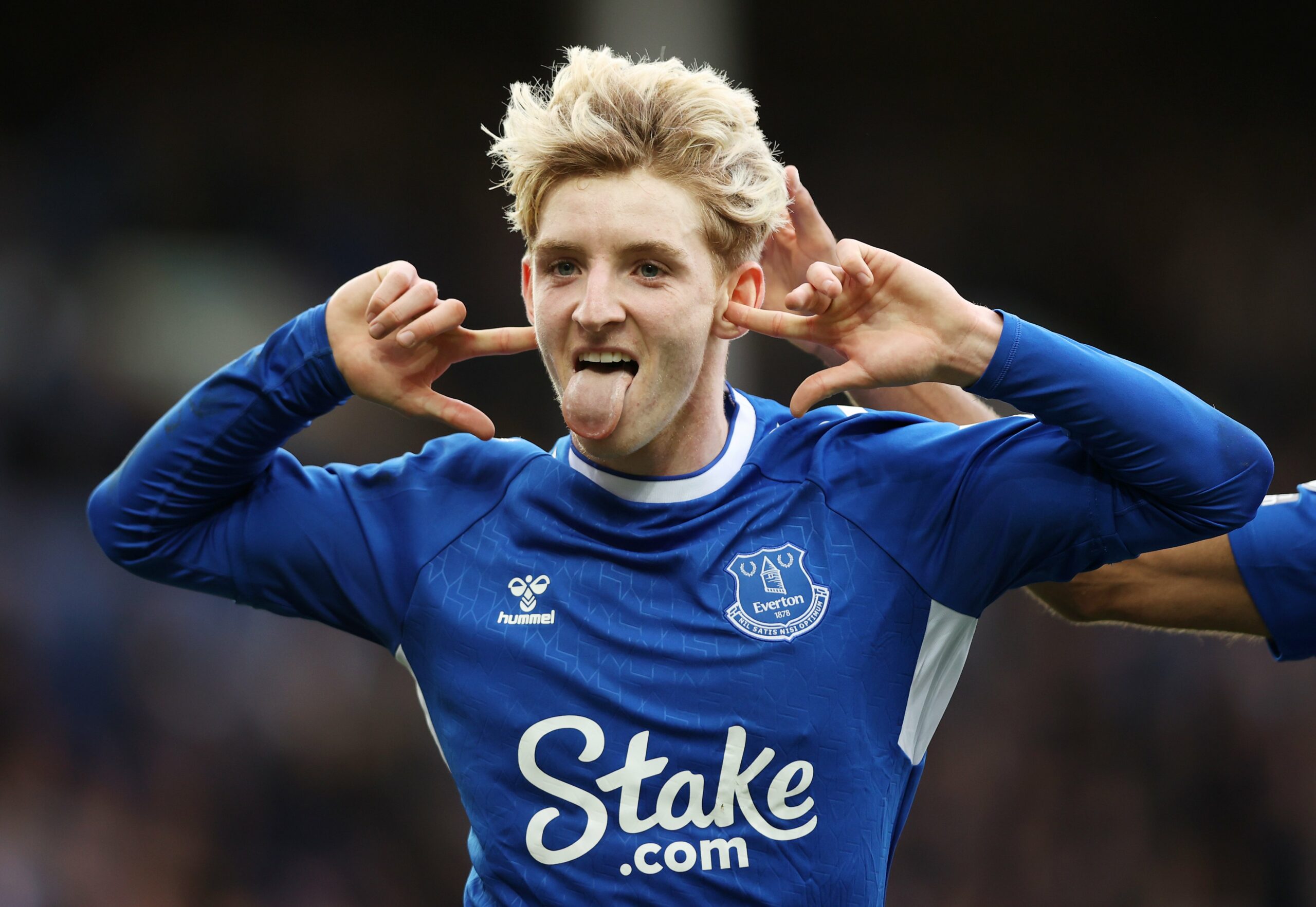 Gordon double la mise pour Everton contre Crystal Palace (VIDEO)