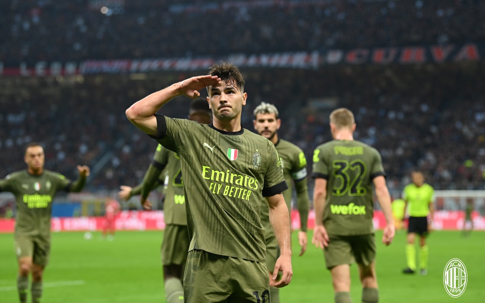 Serie A : Le Milan cartonne Monza et se rassure avant Zagreb