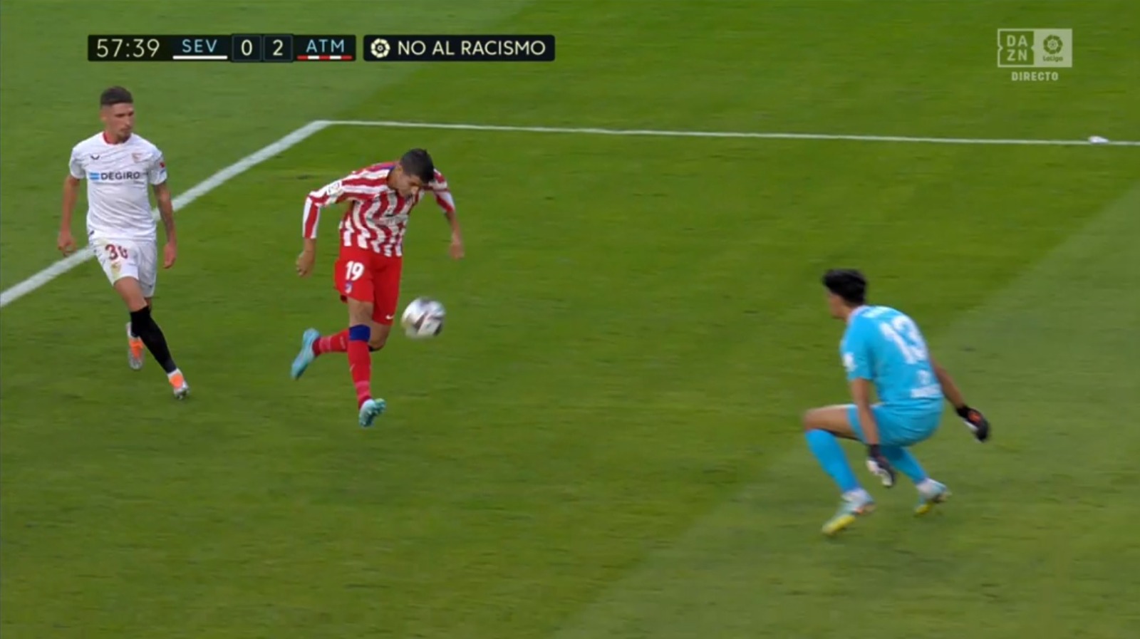 Magnifique lob, Alvaro Morata double mise de l’Atletico sur le terrain de Séville (VIDEO)