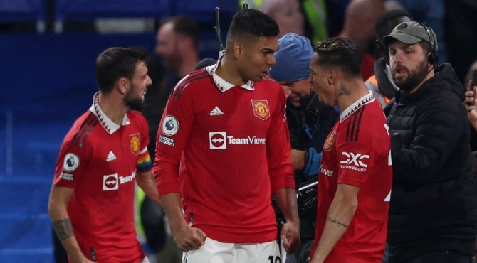 Manchester United: Rio Ferdinand se moque des détracteurs de Casemiro après match XXL face à Chelsea