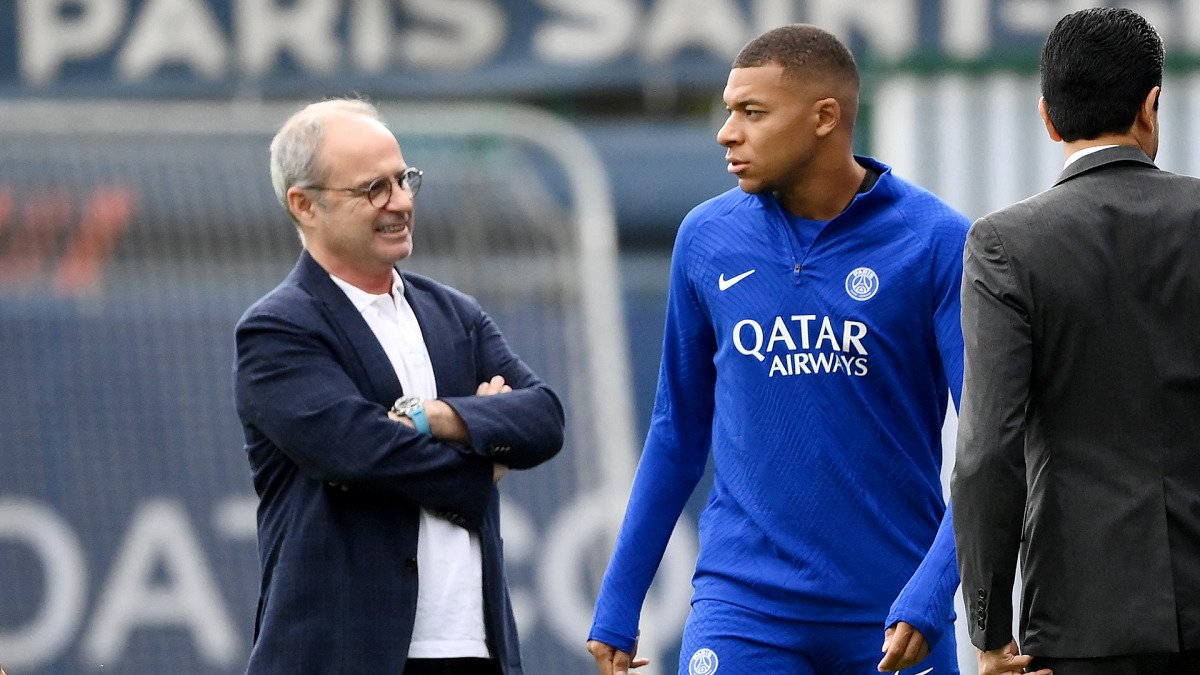 PSG Luis Campos Mbappe