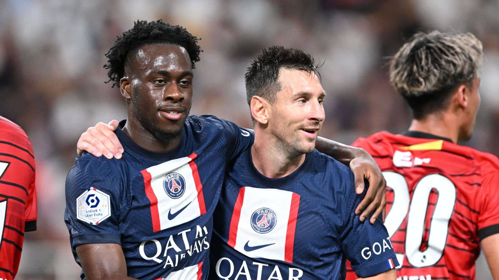 arnaud kalimuendo lionel messi psg