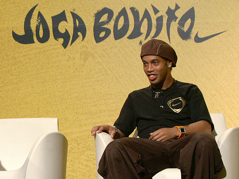Ronaldinho : «C’est le seul joueur Européen qui a un style brésilien, il a du Joga Bonito»