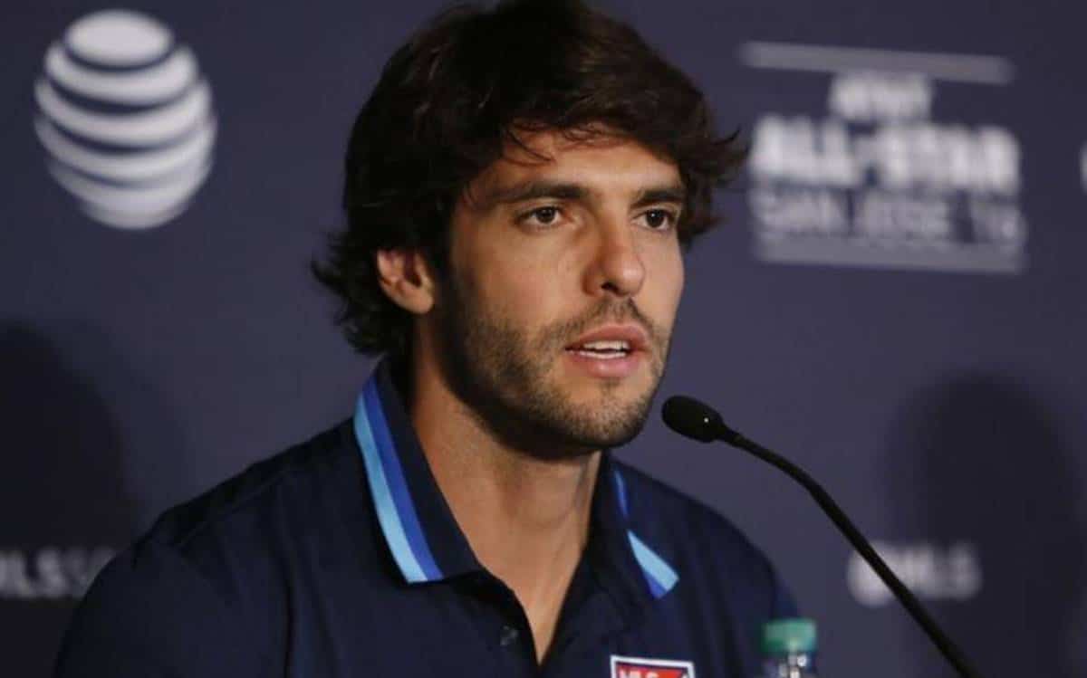 Kaká avoue : « C’est le meilleur milieu de terrain que j’ai affronté »