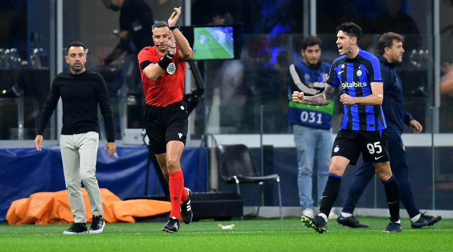 LDC: L’Inter Milan accuse Joan Laporta avant le choc, « Il met la pression sur l’arbitre »