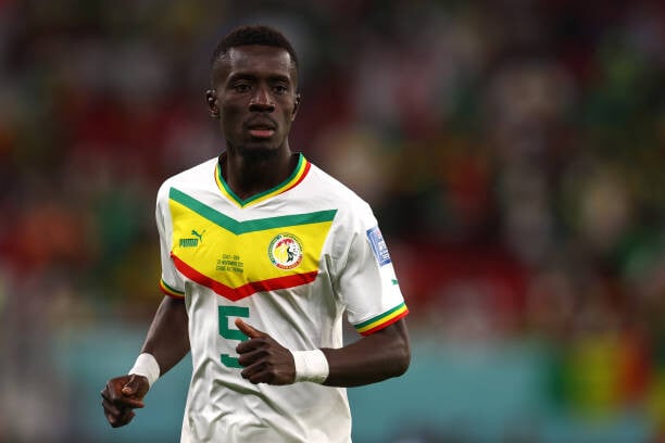 Idrissa Gueye affiche son mécontentement après la victoire sur le Qatar