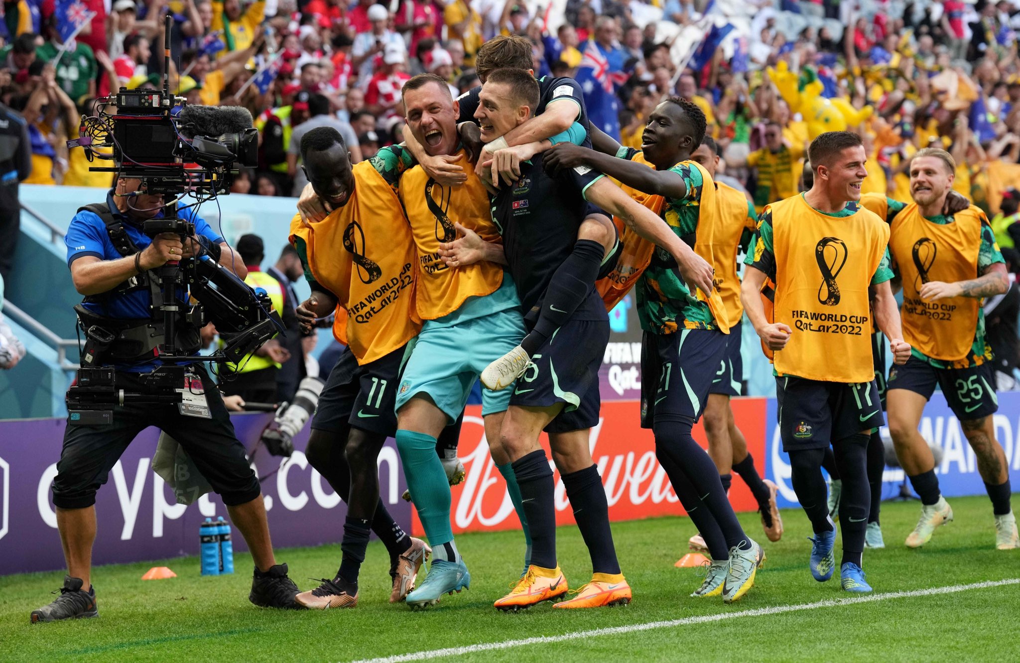 Mondial 2022 : L’Australie domine le Danemark et file en huitièmes de finale