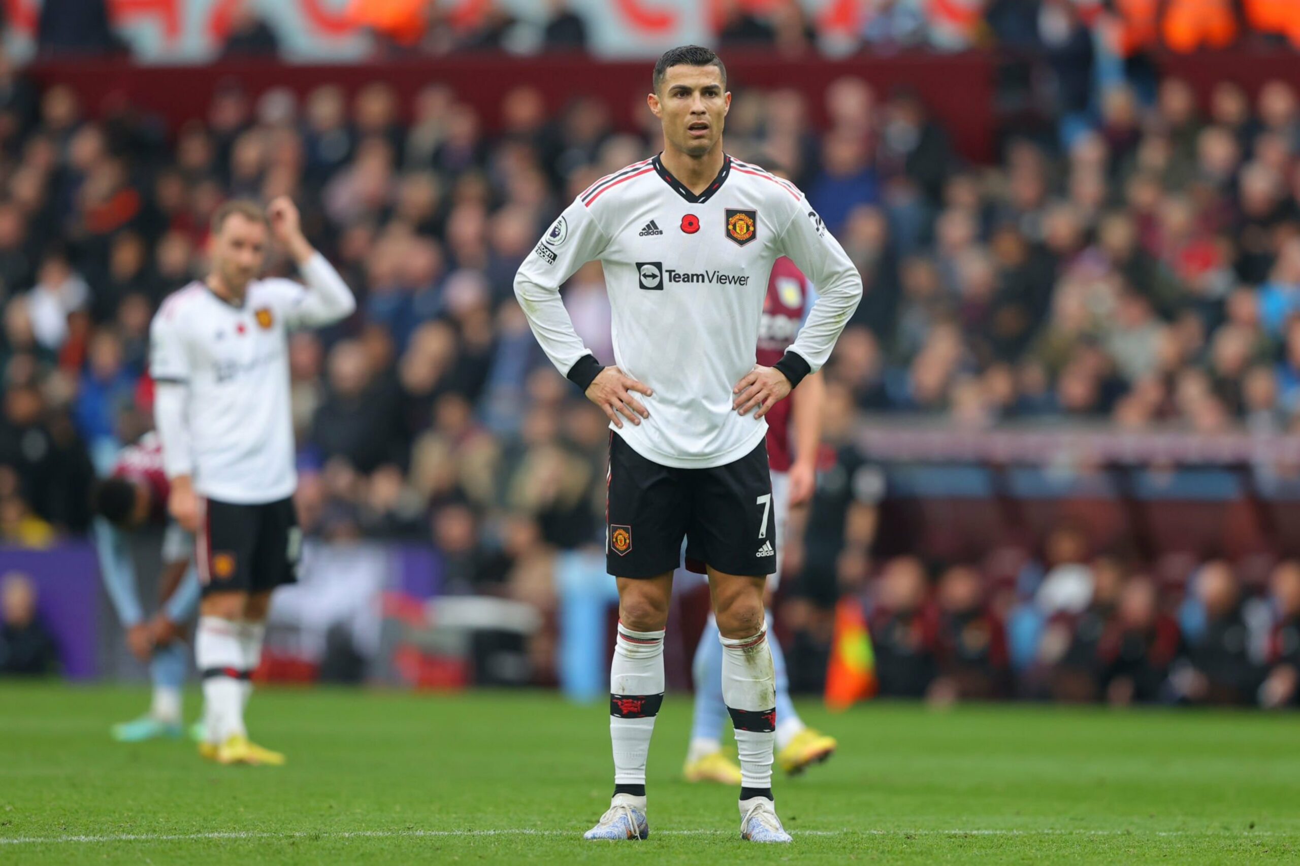 Erik Ten Hag envoie un tacle à Ronaldo après Aston Villa-Man Utd : «C’est stupide ! »