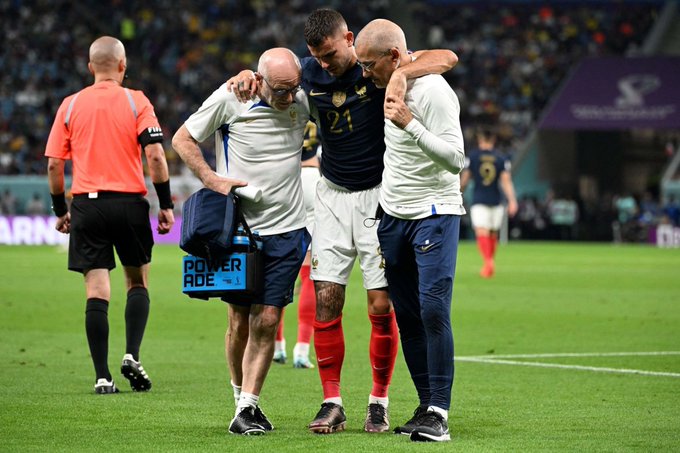 Gros coup dur pour la France, Lucas Hernández sort sur blessure contre l’Australie